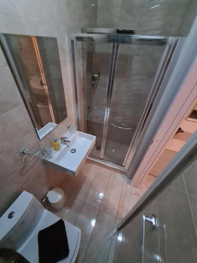 Spacious Seafront Apt Next To Sliema-Valeta Ferry Zewnętrze zdjęcie