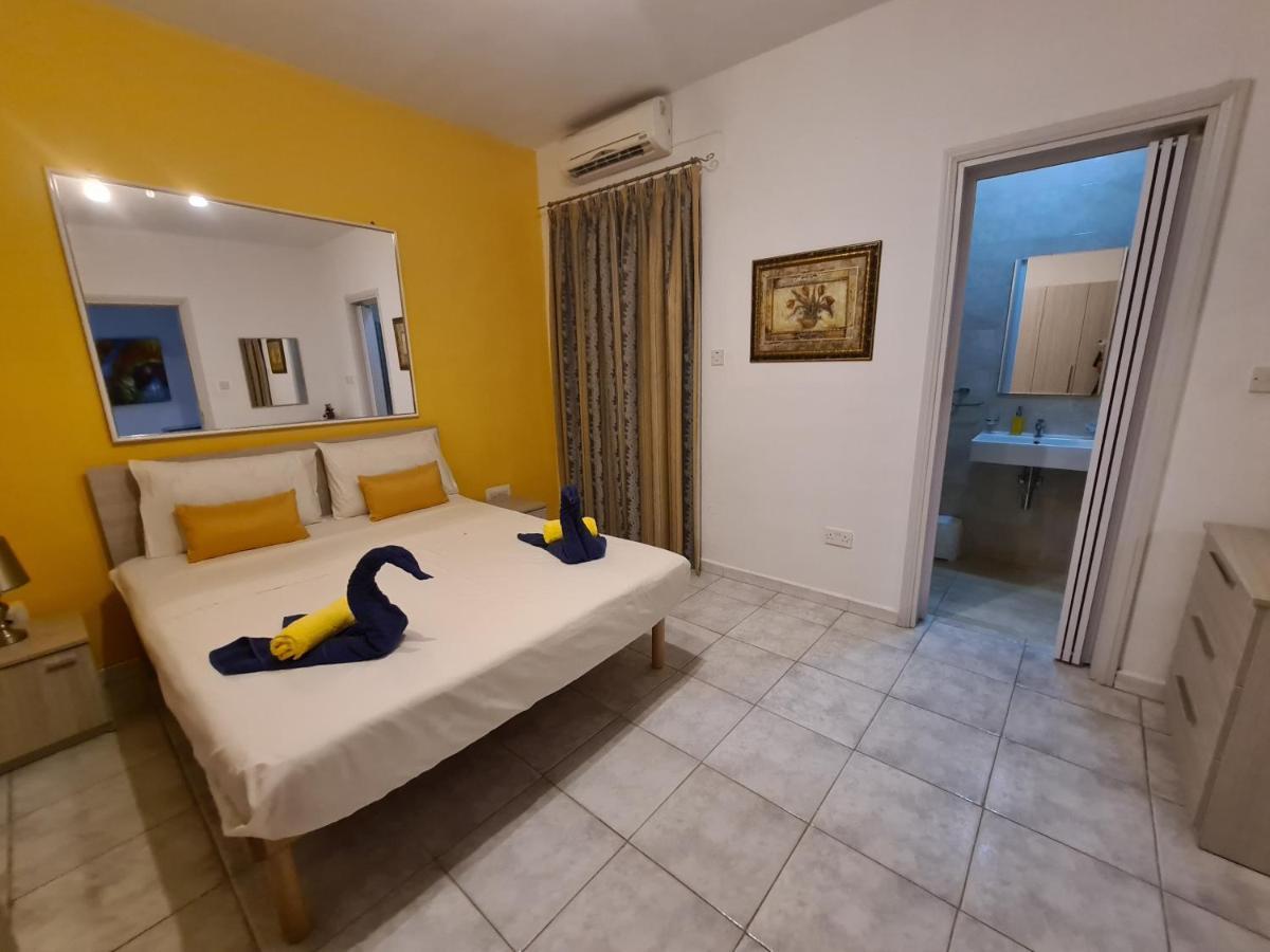 Spacious Seafront Apt Next To Sliema-Valeta Ferry Zewnętrze zdjęcie